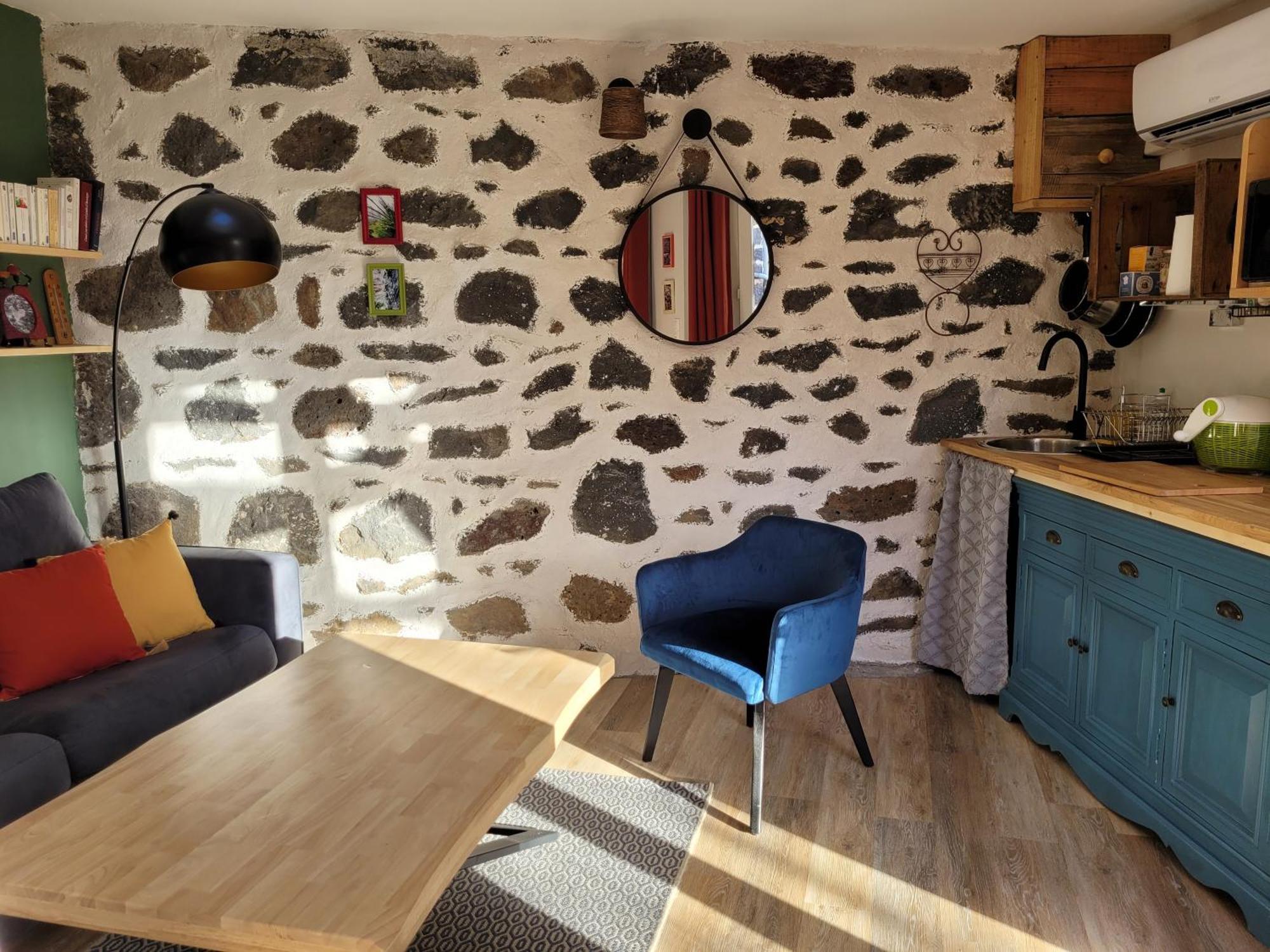 La Maisonnette Sous Le Cerisier Bergonne Luaran gambar